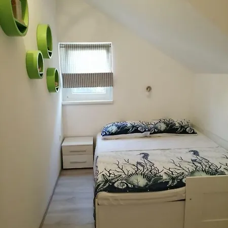 Apartment Marta Vir